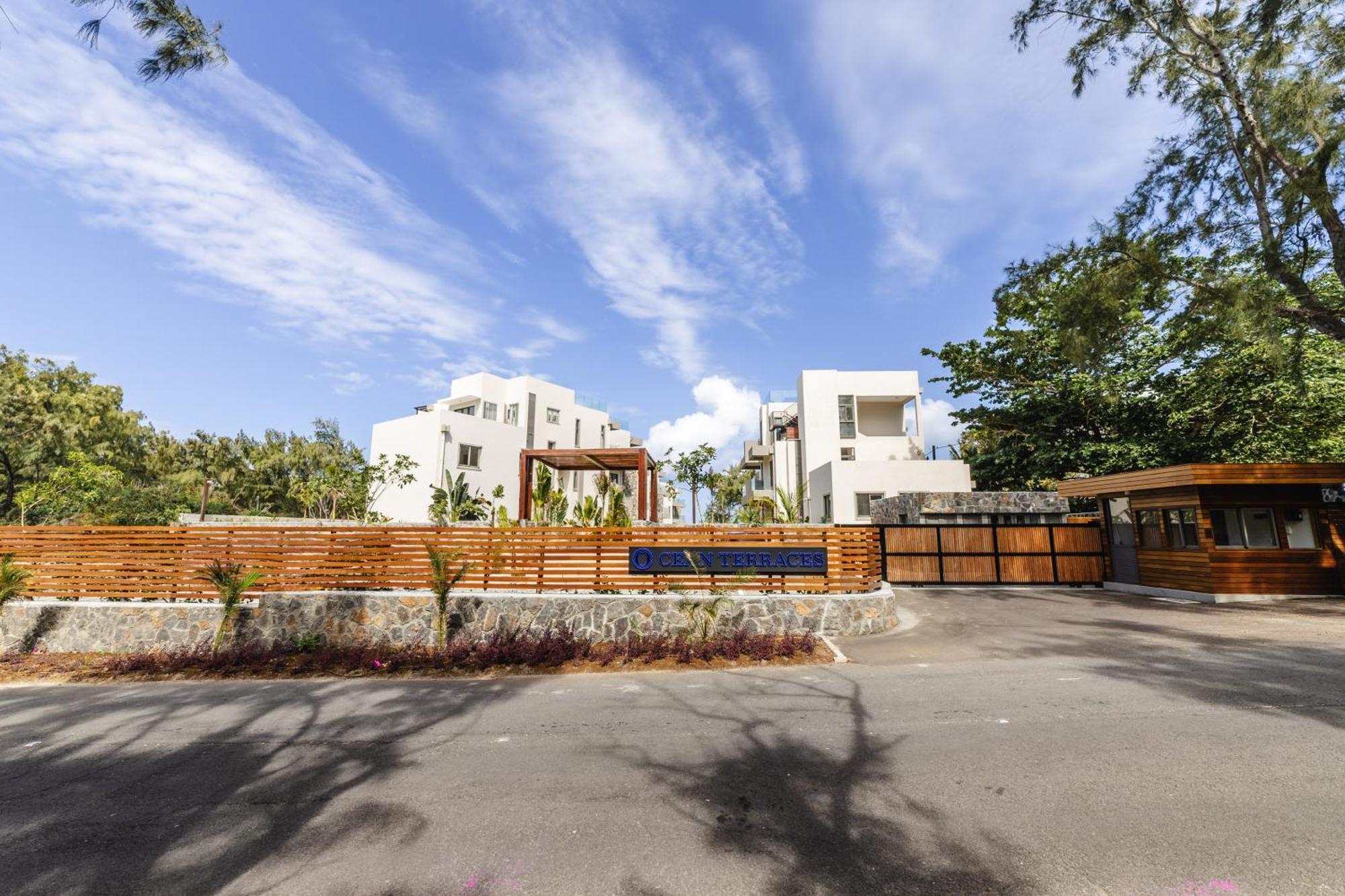 Ocean Terraces Apt A1 - Your Beachfront Bliss - Brand New Poste Lafayette Exterior foto
